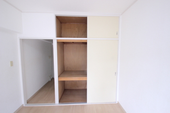 収納　※別号室の写真です