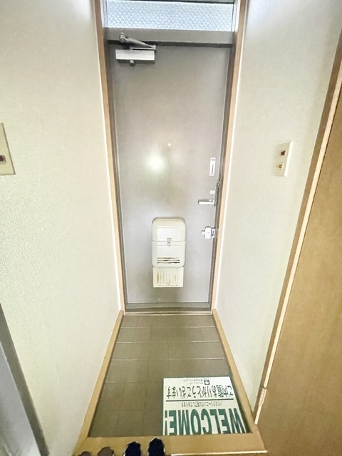 玄関　※前回募集時のお写真です