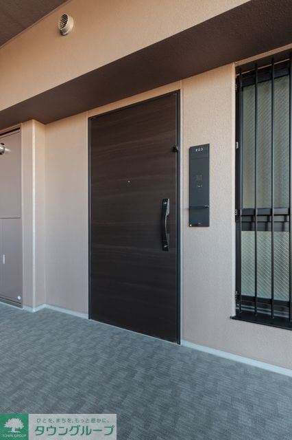 玄関　※写真は同タイプ住戸です。