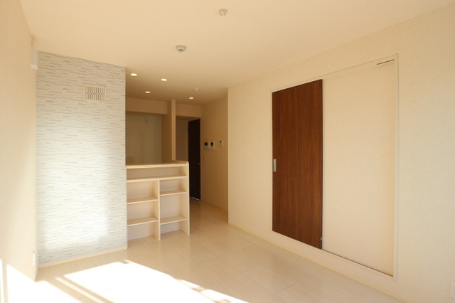 居室・リビング　リビング写真(2)