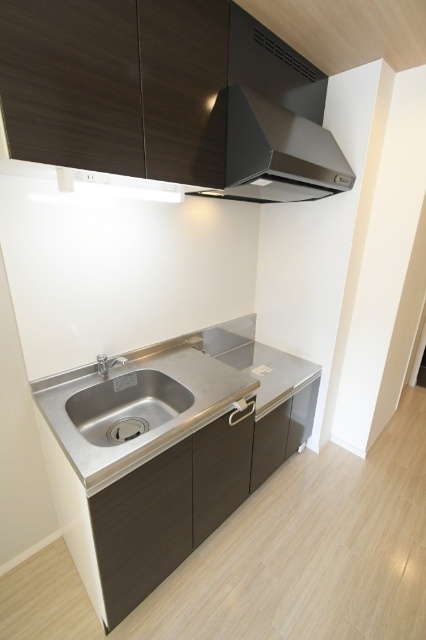 キッチン　反転タイプのお写真です。