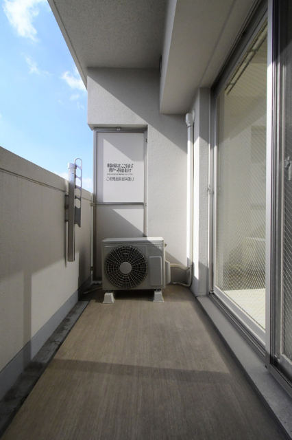 バルコニー　反転タイプのお写真です。