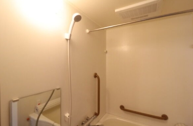 バス・シャワールーム　☆くつろげるお風呂☆