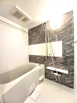 バス・シャワールーム　風呂