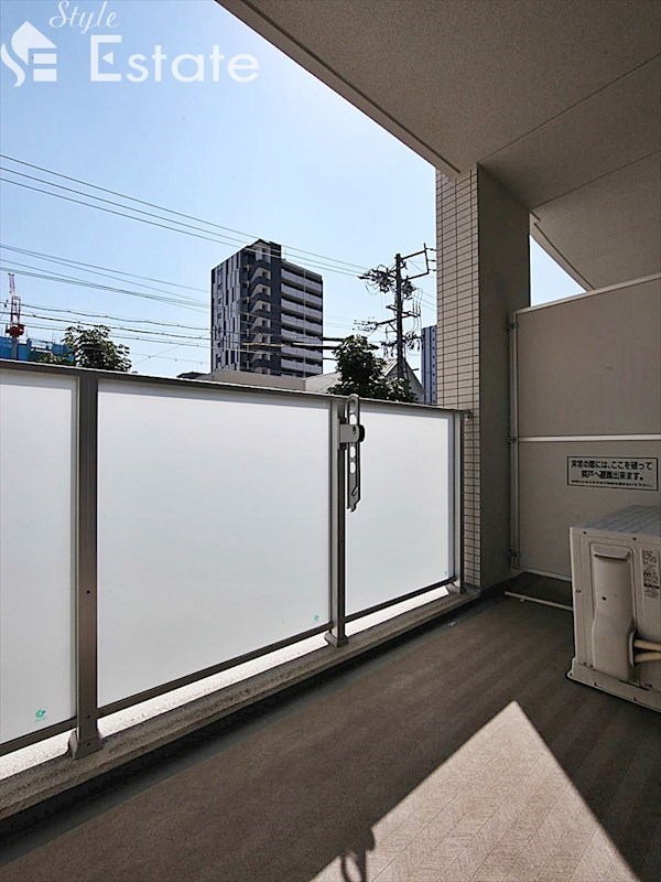 バルコニー　バルコニー