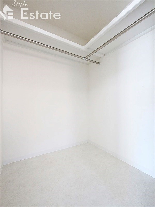 収納　ウォークインクローゼット