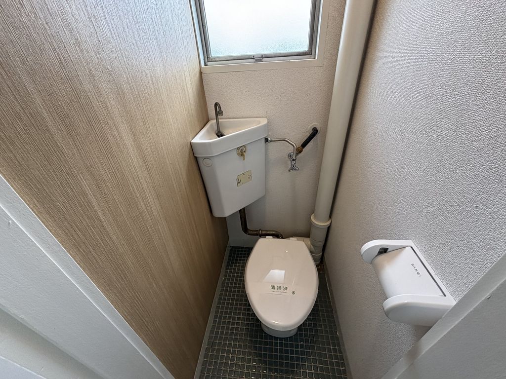 トイレ　トイレ