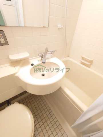 洗面設備　別室参考画像です