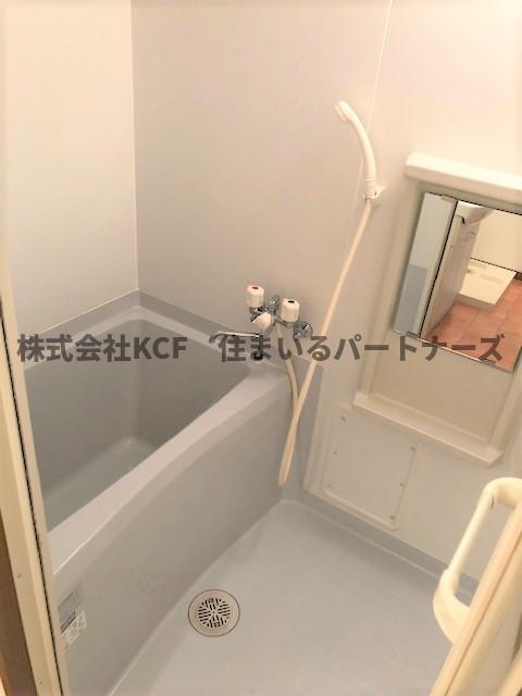 バス・シャワールーム　お風呂で日々の疲れを落としましょう