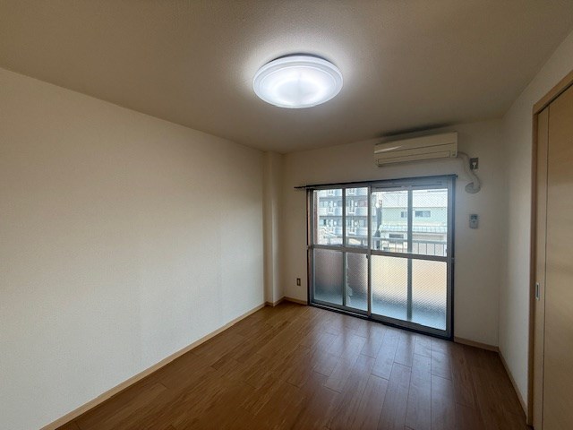 その他部屋・スペース　洋室６帖