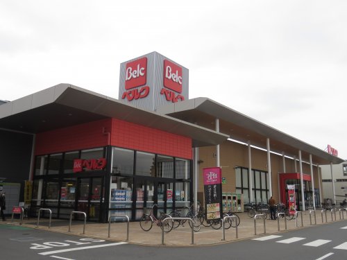 スーパー　ベルク川越新宿店（スーパー）まで388m