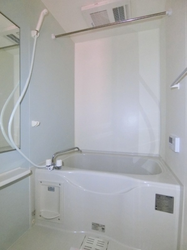 バス・シャワールーム　図面と現状に相違がある場合には現状を優先