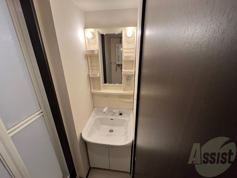 洗面設備　シャンプードレッサーで身支度もラクラクです！