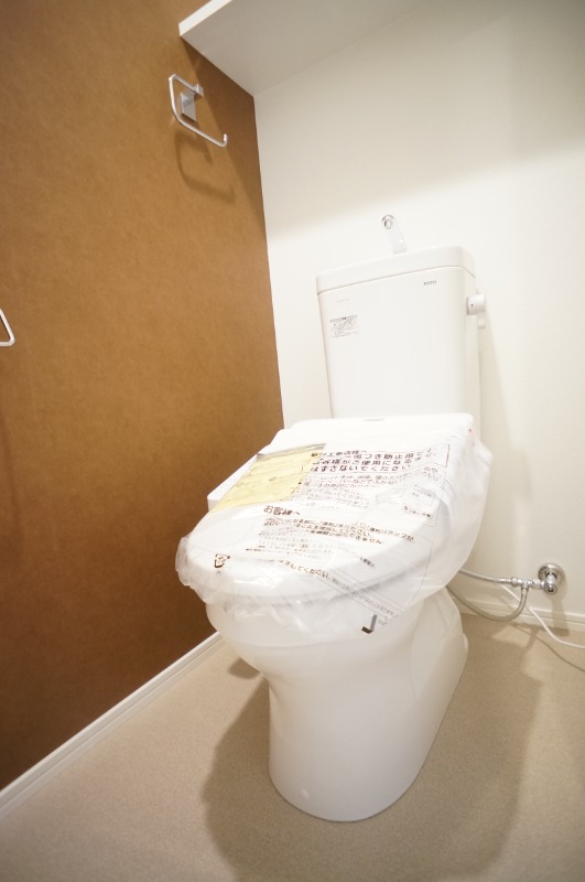 トイレ　別号室