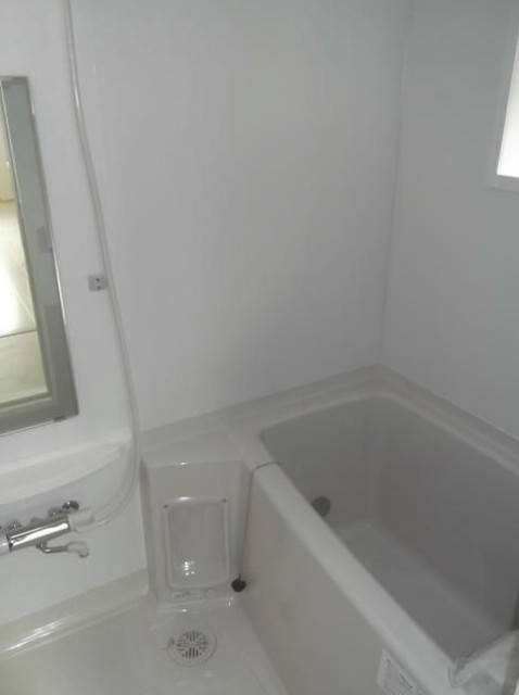 バス・シャワールーム　バスルーム