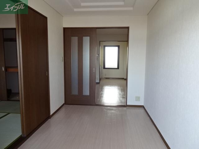 居室・リビング　洋室