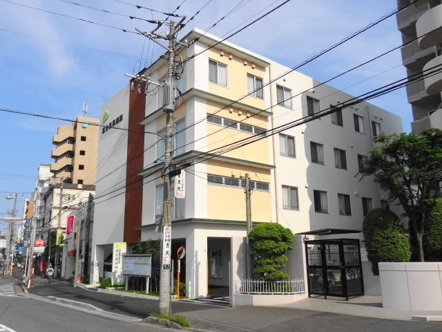 病院　医療法人社団福秀会浦安高柳病院（病院）まで510m