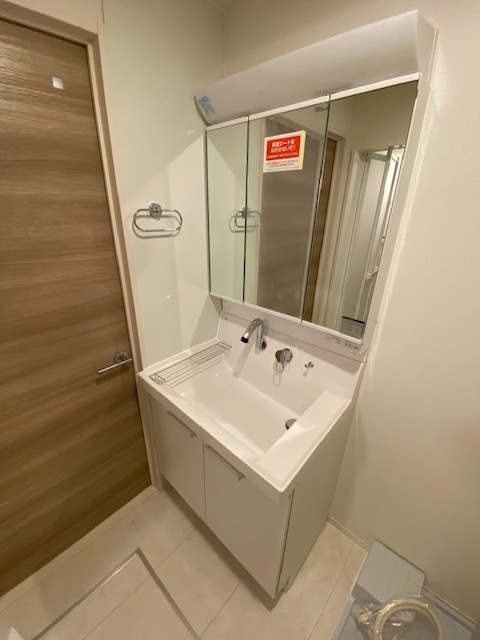 洗面設備　同施工新築参考写真