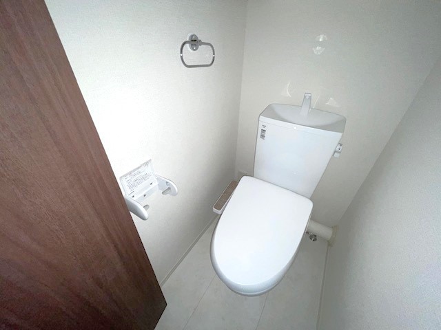 トイレ　同施工新築参考写真