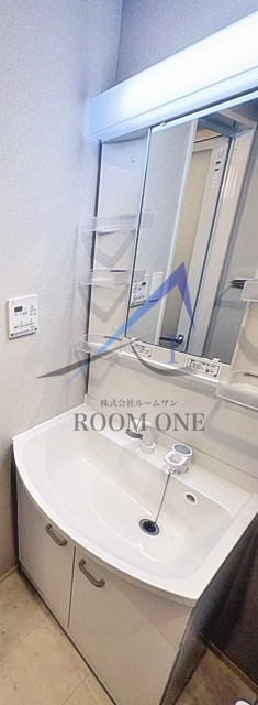 洗面設備　洗面台です。