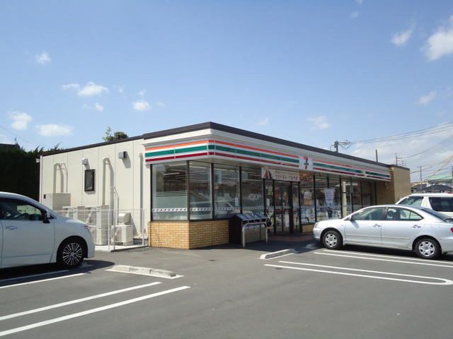 コンビニ　セブンイレブン 岡崎北野町店（コンビニ）まで600m