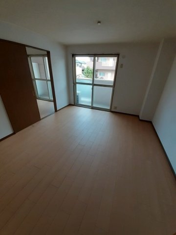 居室・リビング　ゆったり過ごせるリビングです