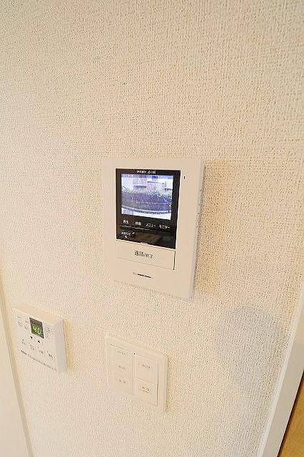 バルコニー　モニター付きインターホン