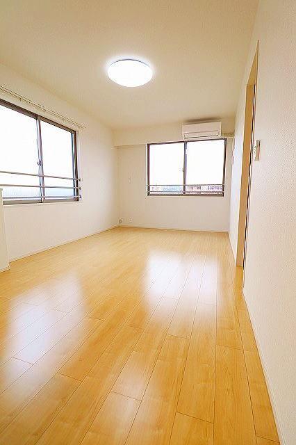 居室・リビング　居室