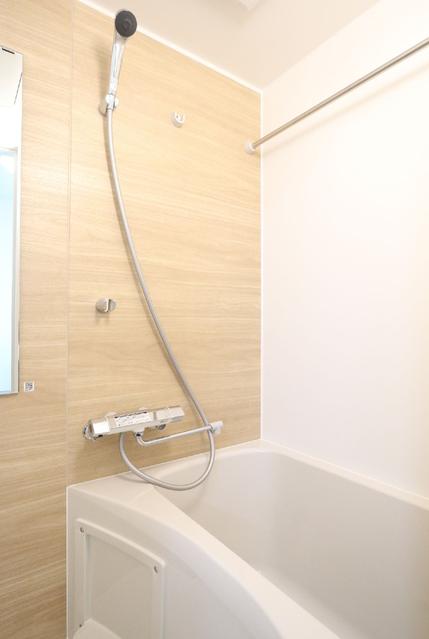 バス・シャワールーム　バス　※同物件・同仕様画像