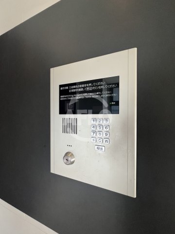 セキュリティ　レジュールアッシュ江坂　オートロック