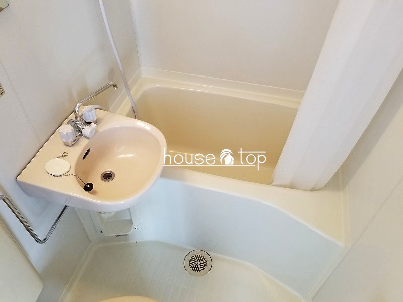 バス・シャワールーム　ゆったりと入浴出来る浴槽です♪