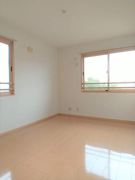 居室・リビング　南西洋室６．０帖