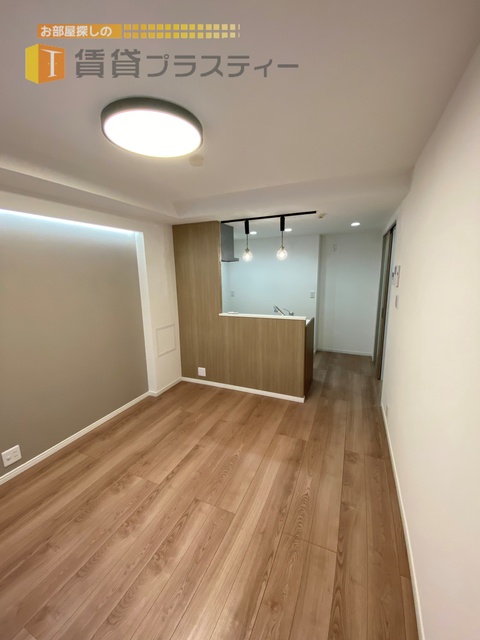 居室・リビング　室内リノベーション済で気持ちよくご入居できます！