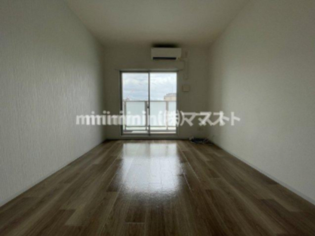 居室・リビング　別部屋参考写真