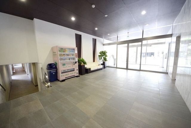 エントランス　★エントランスホール★