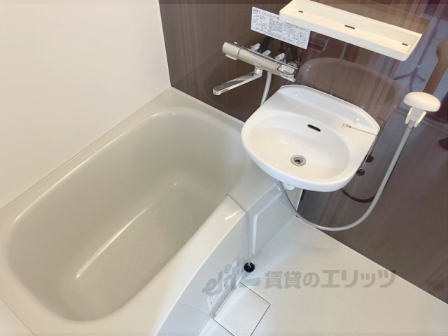 バス・シャワールーム　バス