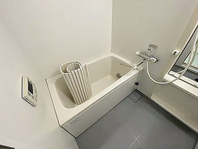 バス・シャワールーム　風呂