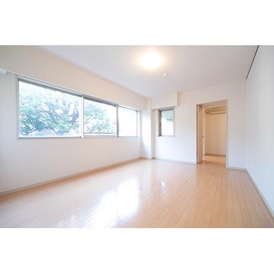 居室・リビング　居間※別部屋参考写真