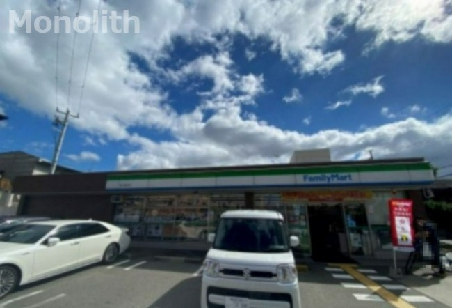 コンビニ　ファミリーマート 高石高師浜店（コンビニ）まで340m