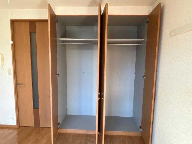 収納　クローゼット