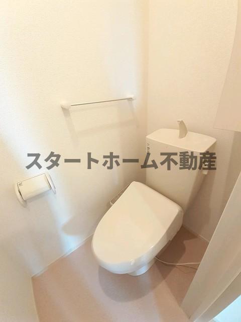 トイレ　コンパクトで使いやすいトイレです