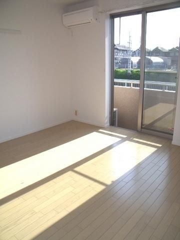 その他部屋・スペース　バルコニー側の景色