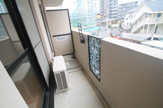 バルコニー　※別部屋の写真です