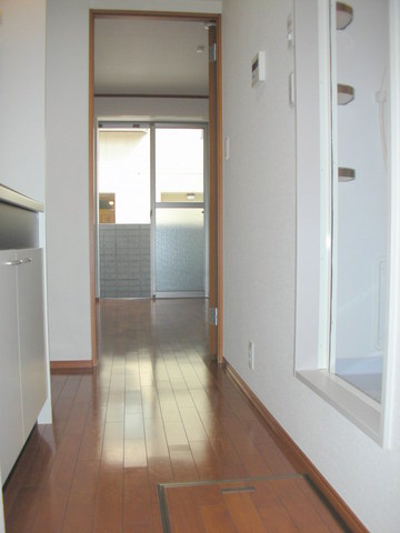 その他部屋・スペース　★玄関からの眺めです★