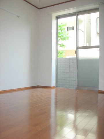 居室・リビング　★キレイなフローリングのお部屋です★