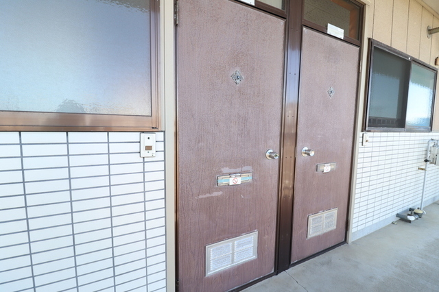 玄関　エントランス