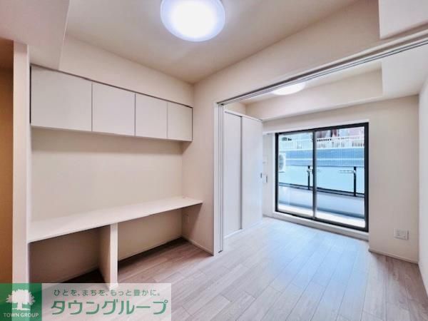 居室・リビング　収納