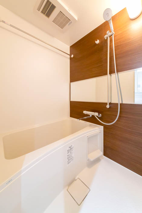 バス・シャワールーム　浴室