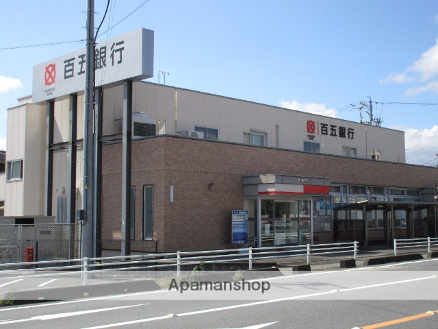 銀行　（株）百五銀行／員弁支店（銀行）まで831m