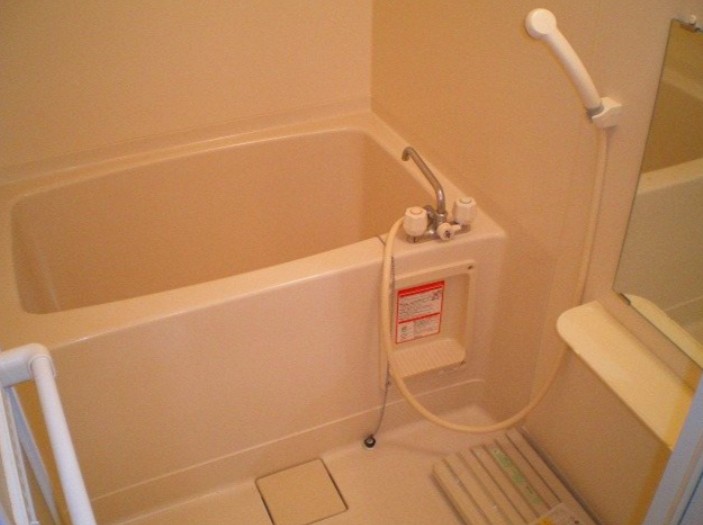 バス・シャワールーム　風呂